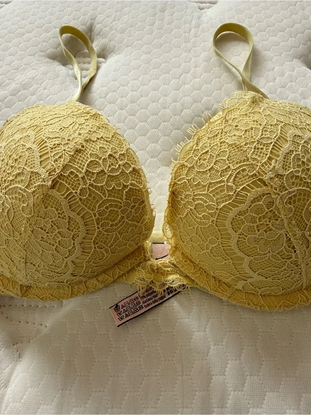 Victoria's Secret Yellow Lace Push-Up Bra